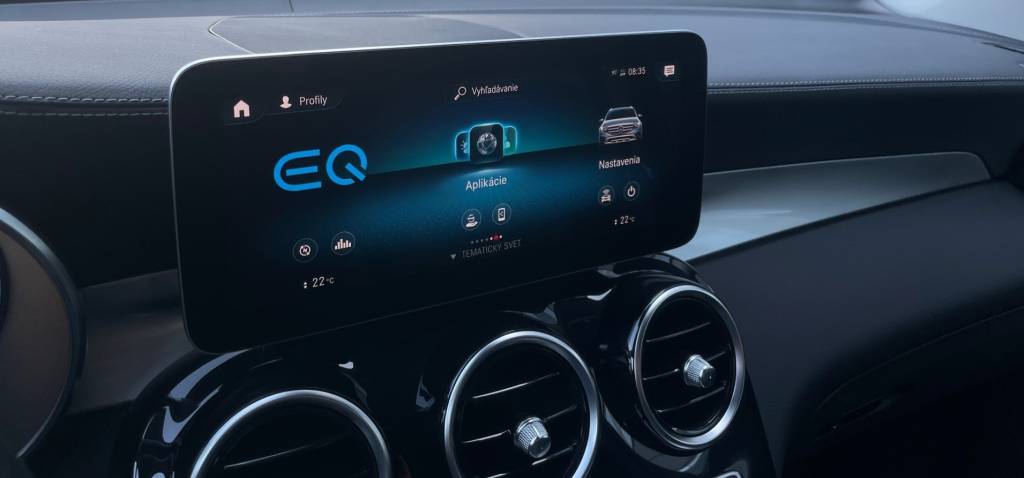 Mercedes-Benz GLC SUV 300De 4MATIC Plug-IN Hybrid VIRTUAL WEBASTO BURMESTER FULL LED A/T