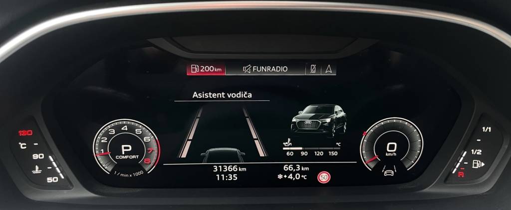 Audi Q3 Sportback 40TFSI Quattro S-LINE MATRIX LED PANORAMA RADAR /VOZIDLO V ZÁRUKE/