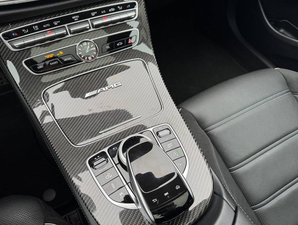 Mercedes-Benz E trieda Kombi AMG E63S 4MATIC+ 612 KONÍ KARBON/KERAMIKA BRZDY DESIGNO KARBON PACKET