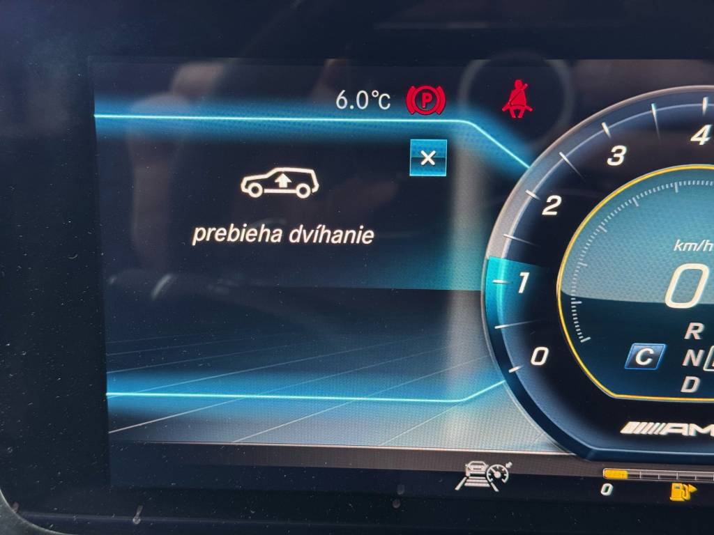 Mercedes-Benz E trieda Kombi AMG E63S 4MATIC+ 612 KONÍ KARBON/KERAMIKA BRZDY DESIGNO KARBON PACKET