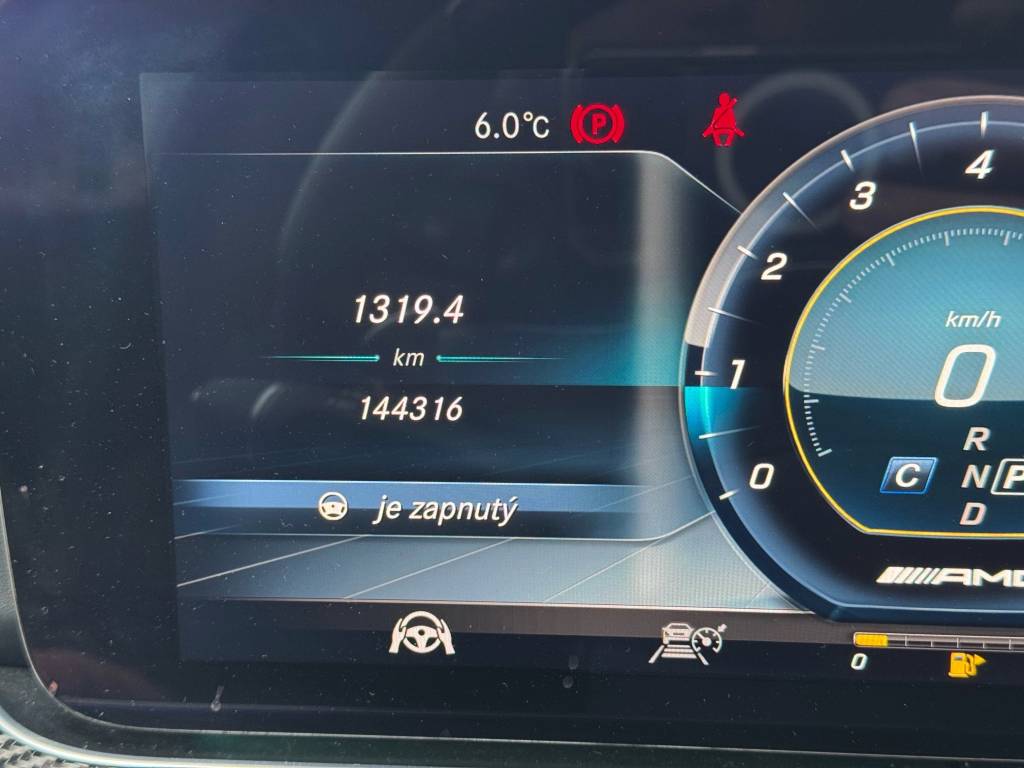 Mercedes-Benz E trieda Kombi AMG E63S 4MATIC+ 612 KONÍ KARBON/KERAMIKA BRZDY DESIGNO KARBON PACKET