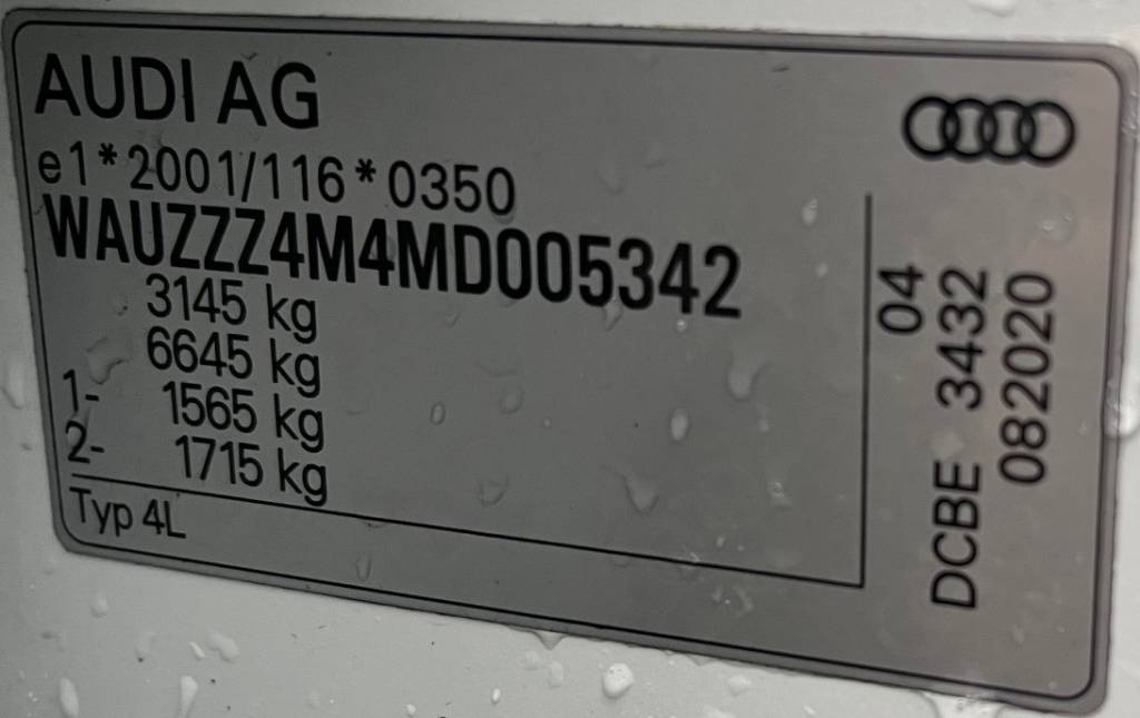 Audi Q7 55 3.0 TFSIe PHEV Quattro 381PS 3xS-LINE MATRIX LED RADAR VZDUCH BANG OLUFSEN