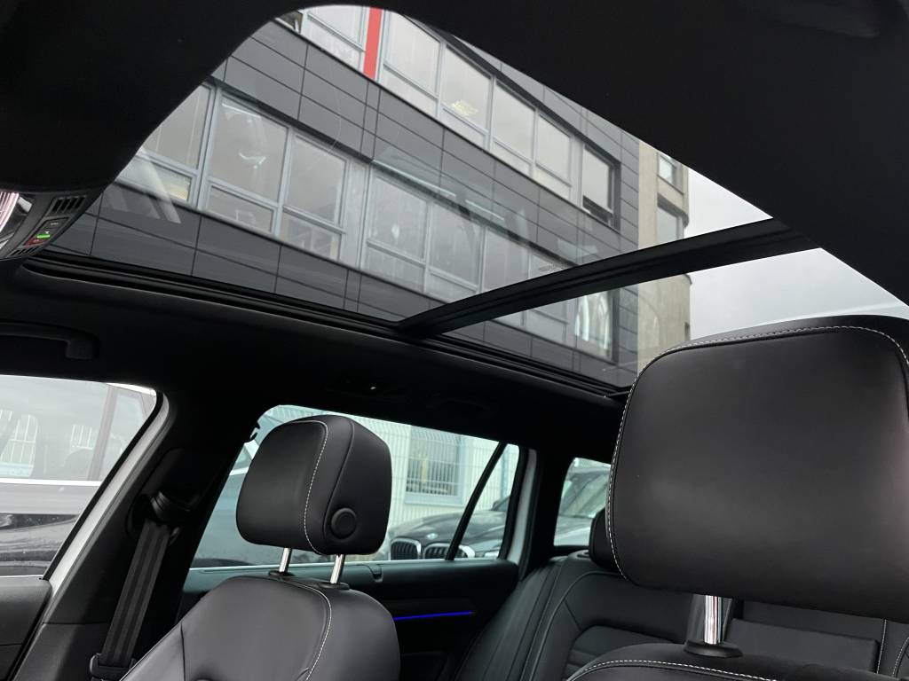 Volkswagen Passat Variant GTE 1.4TSI ACT Plug-In Hybrid MATRIX PANORAMA WEBASTO 360°KAMERA MASÁŽ DSG