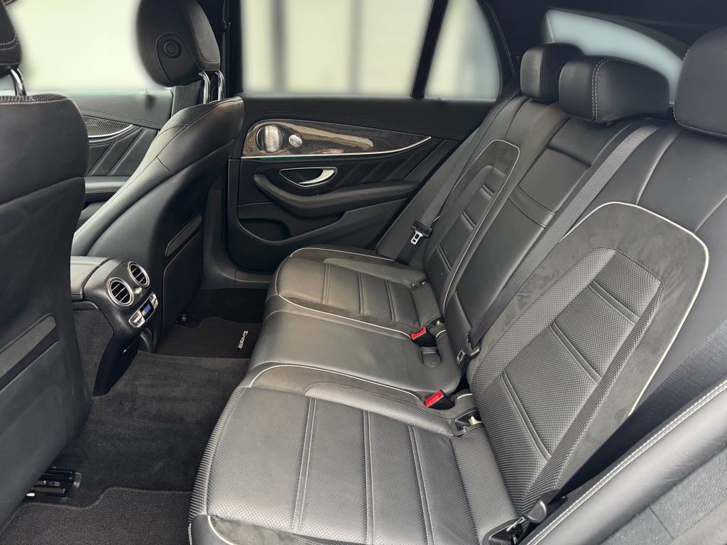 Mercedes-Benz E trieda Kombi AMG E63S 4MATIC+ 612 KONÍ KARBON/KERAMIKA BRZDY DESIGNO KARBON PACKET