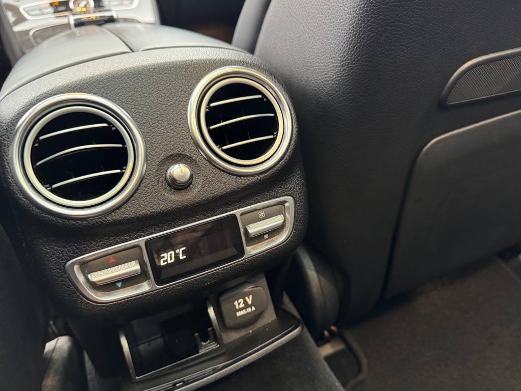 Mercedes-Benz E trieda Kombi AMG E63S 4MATIC+ 612 KONÍ KARBON/KERAMIKA BRZDY DESIGNO KARBON PACKET