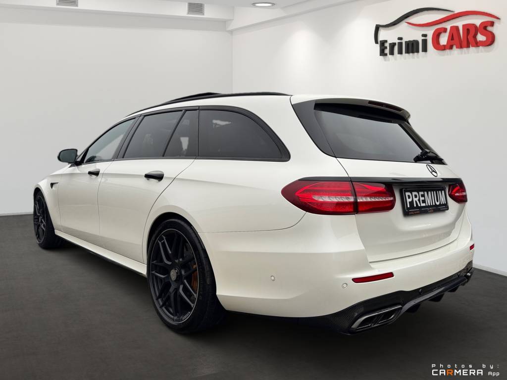 Mercedes-Benz E trieda Kombi AMG E63S 4MATIC+ 612 KONÍ KARBON/KERAMIKA BRZDY DESIGNO KARBON PACKET