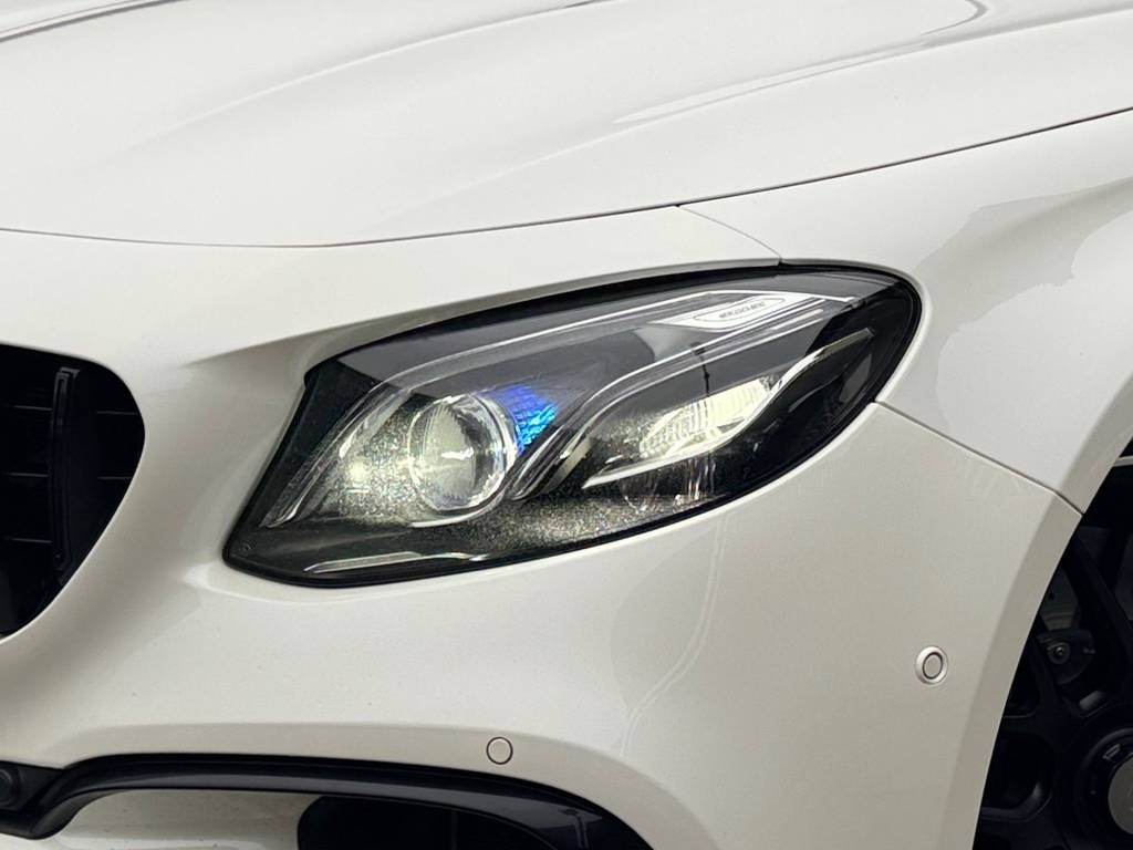 Mercedes-Benz E trieda Kombi AMG E63S 4MATIC+ 612 KONÍ KARBON/KERAMIKA BRZDY DESIGNO KARBON PACKET