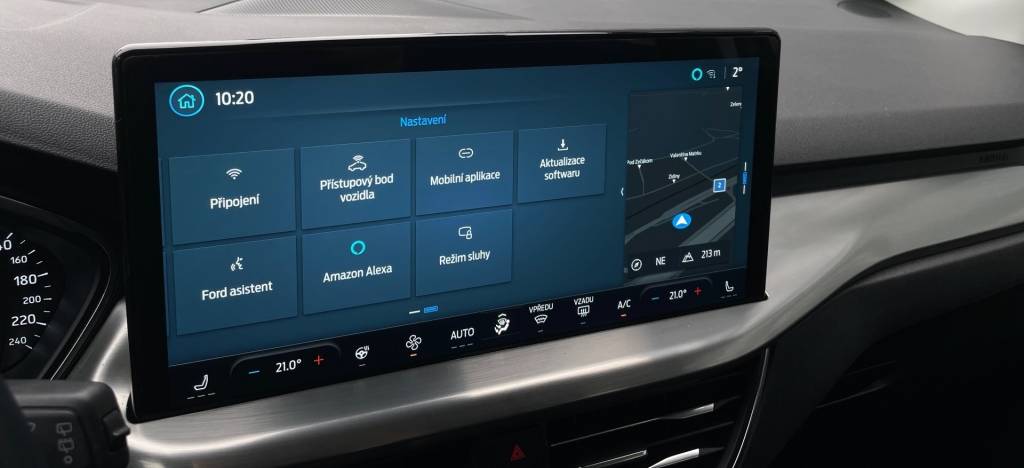 Ford Focus Kombi 1.5 TDCi EcoBlue FULL LED KAMERA ŤAŽNÉ A/T