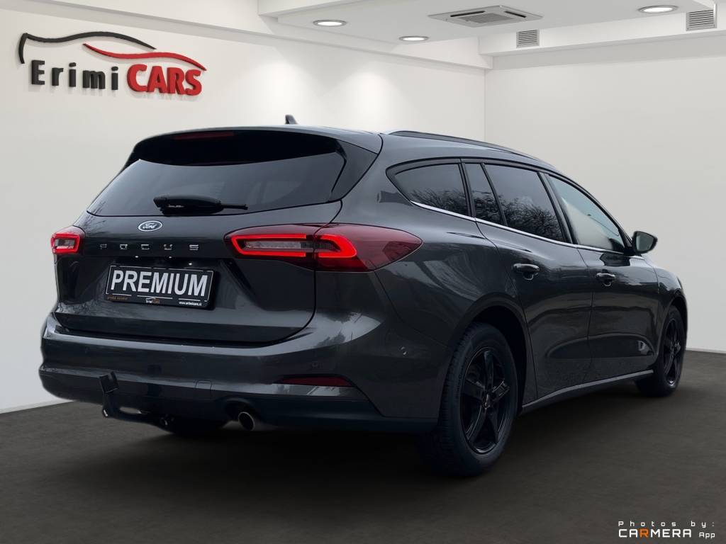Ford Focus Kombi 1.5 TDCi EcoBlue FULL LED KAMERA ŤAŽNÉ A/T