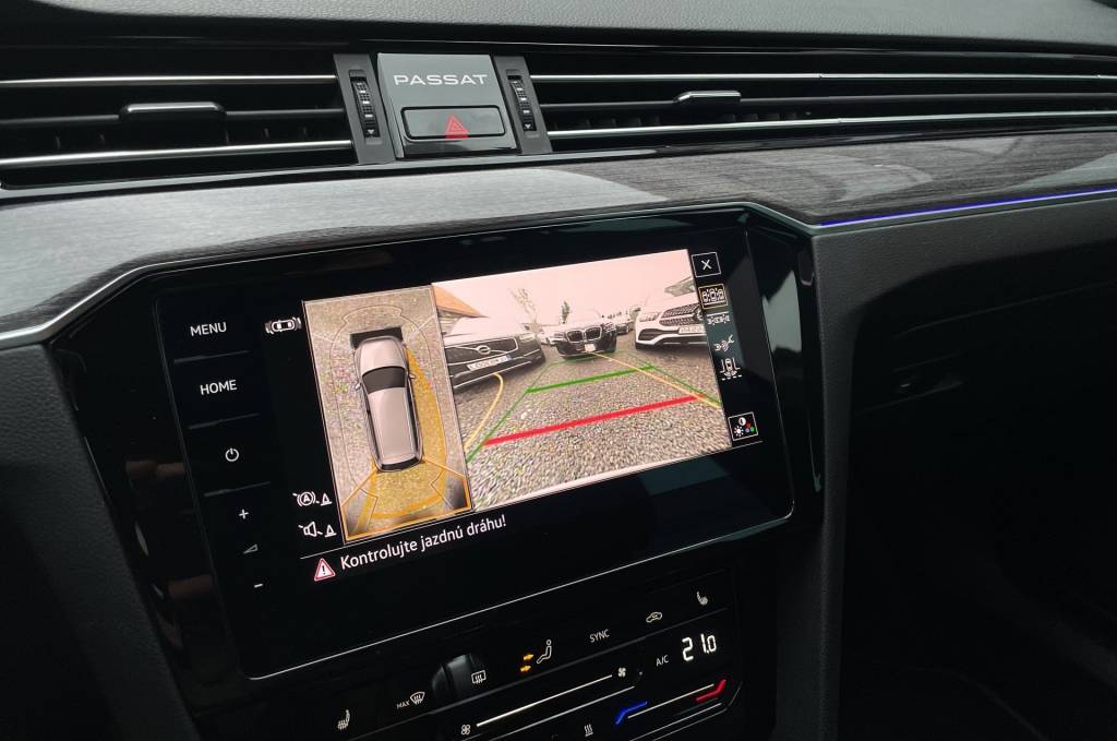 Volkswagen Passat Variant GTE 1.4TSI ACT Plug-In Hybrid MATRIX PANORAMA WEBASTO 360°KAMERA MASÁŽ DSG