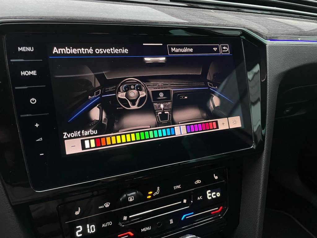 Volkswagen Passat Variant GTE 1.4TSI ACT Plug-In Hybrid MATRIX PANORAMA WEBASTO 360°KAMERA MASÁŽ DSG