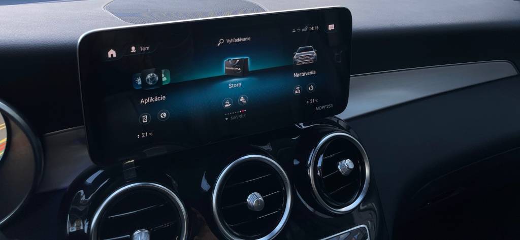 Mercedes-Benz GLC SUV 300De 4MATIC AMG-Line Plug-IN Hybrid MULTIBEAM MATRIX 360°KAMERA VIRTUAL WEBASTO