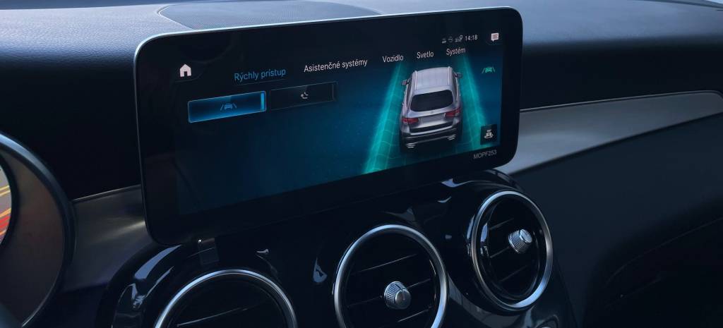 Mercedes-Benz GLC SUV 300De 4MATIC AMG-Line Plug-IN Hybrid MULTIBEAM MATRIX 360°KAMERA VIRTUAL WEBASTO