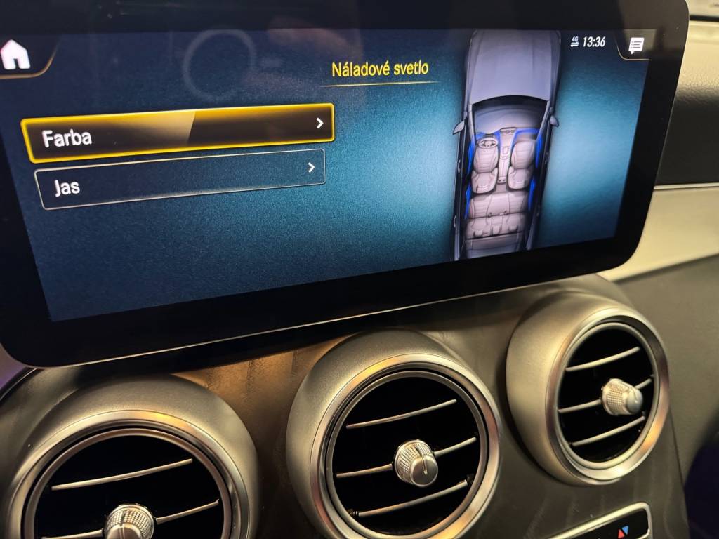 Mercedes-Benz GLC SUV 300De 4MATIC AMG-Line Plug-IN Hybrid 360°KAMERA VIRTUAL WEBASTO FULL LED