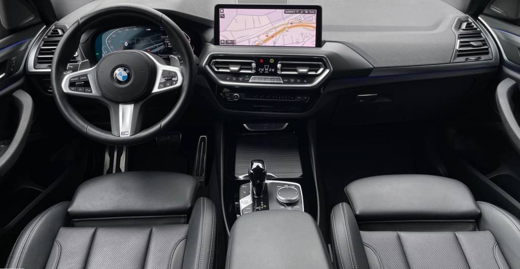 BMW X3 xDrive20d mHEV ///M-PACKET HEAD-UP HARMAN/KARDON MATRIX LED VIRTUAL KAMERA