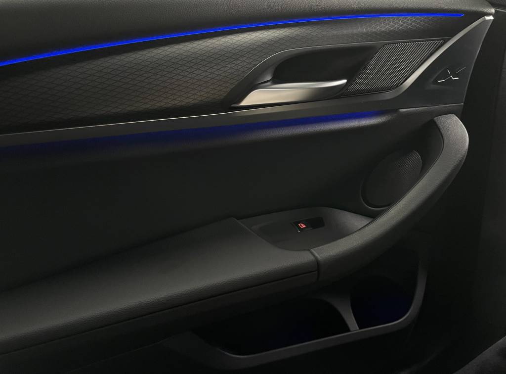 BMW X3 xDrive20d mHEV ///M-PACKET HEAD-UP HARMAN/KARDON MATRIX LED VIRTUAL KAMERA