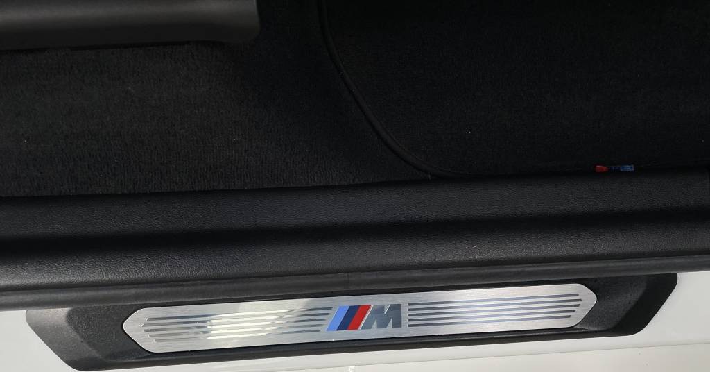 BMW X3 xDrive20d mHEV ///M-PACKET HEAD-UP HARMAN/KARDON MATRIX LED VIRTUAL KAMERA