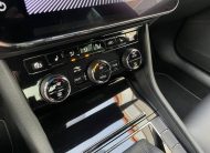 Škoda Superb 2.0 TDI LAURIN & KLEMENT CRYSTAL MATRIX PANORAMA 360°KAMERA VIRTUAL CANTON DSG