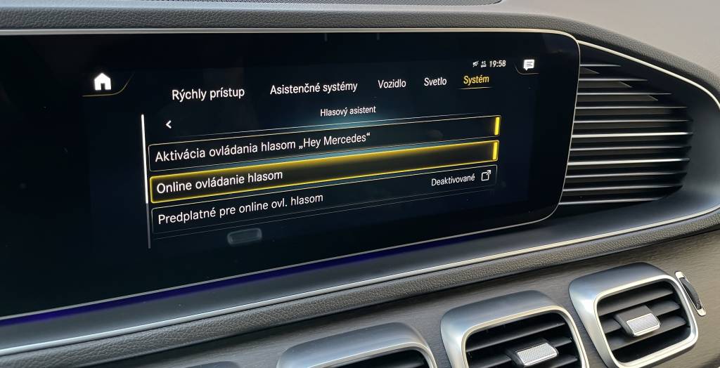 Mercedes-Benz GLE SUV 350De 4Matic AMG-LINE Plug-in Hybrid MULTIBEAM MATRIX 360°KAM.VZDUCH WEBASTO