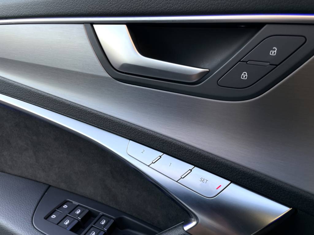 Audi A6 Avant 45TDI V6 mHEV Quattro 3xS-LINE MATRIX HD LED RADAR VIRTUAL NAPPA S tronic