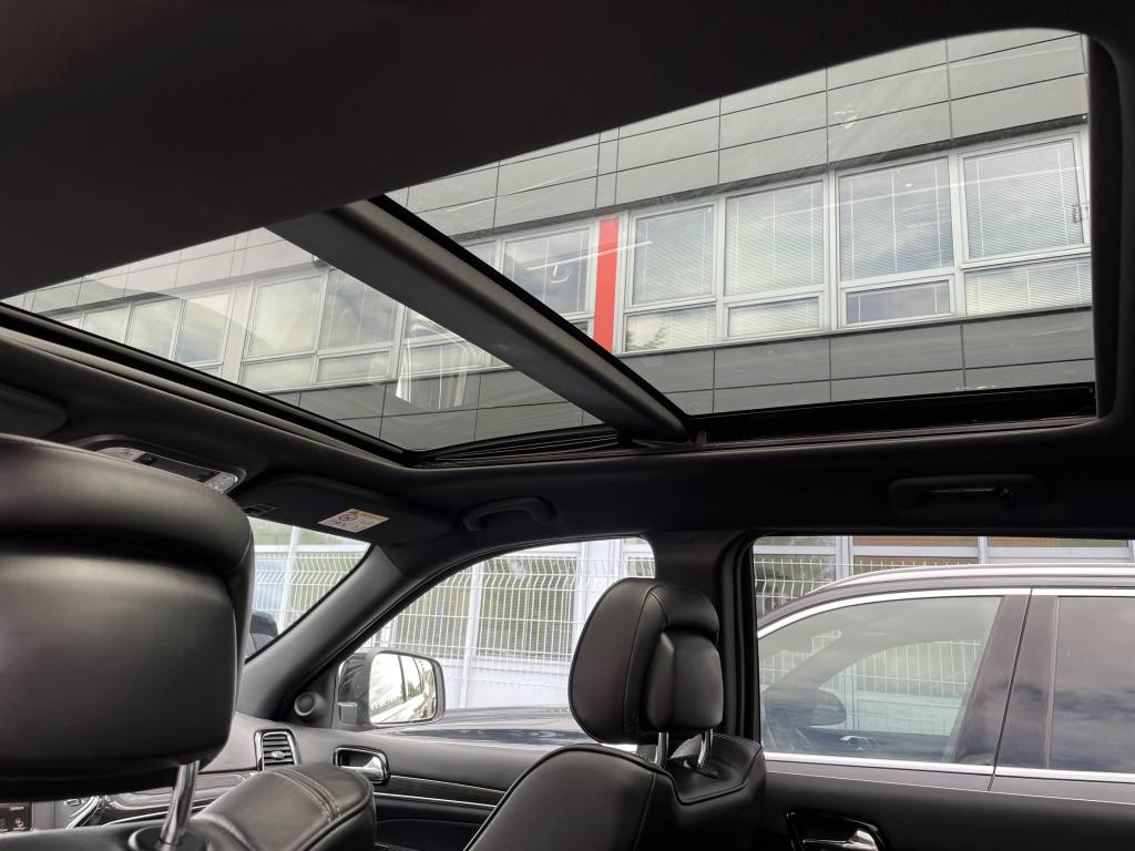 Jeep Grand Cherokee 3.0L V6 TD Overland A/T