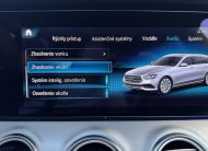 Mercedes-Benz E trieda Kombi E220d AMG-LINE DESIGNO VZDUCH HEAD-UP MULTIBEAM MATRIX KAMERA R19