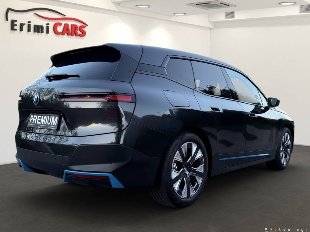 BMW iX 40 xDrive MATRIX LED 360°KAMERA WEBASTO R21