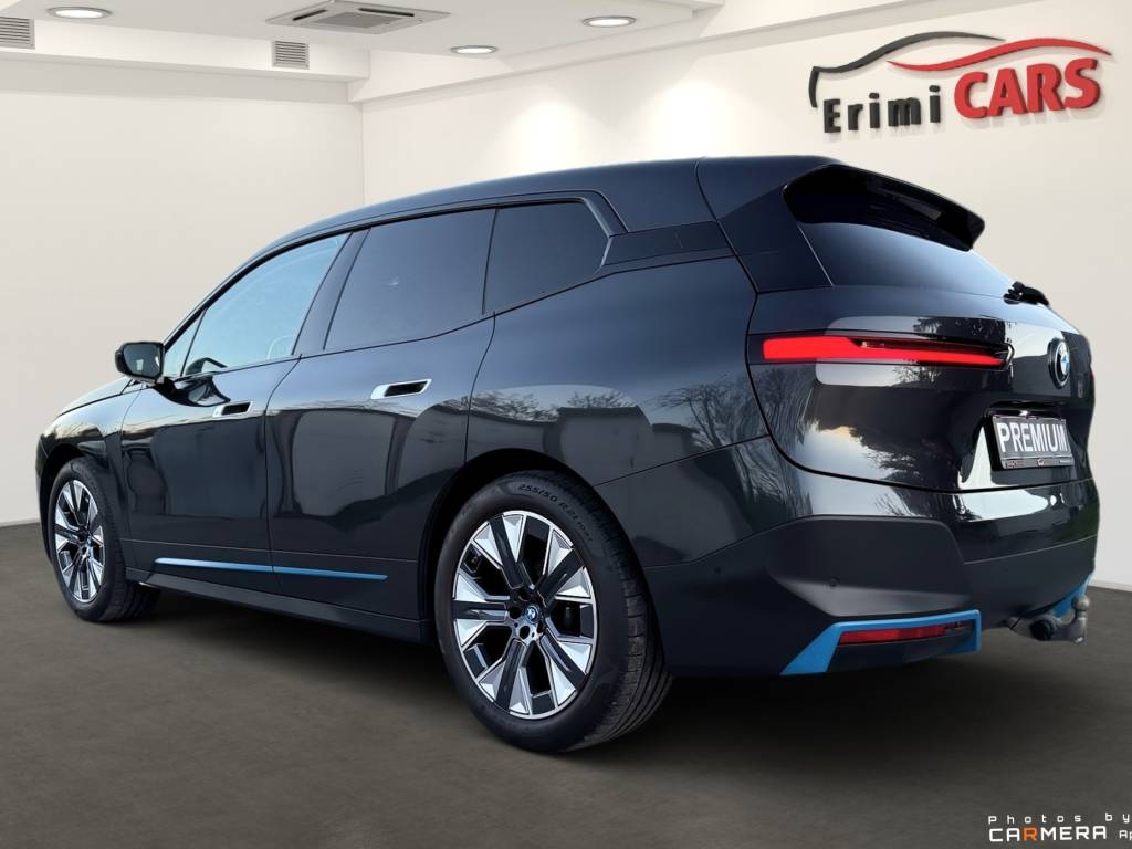 BMW iX 40 xDrive MATRIX LED 360°KAMERA WEBASTO R21