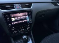 Škoda Octavia 3 Combi 2.0 TDI 4X4 CLEVER FULL LED KAMERA R18 DSG