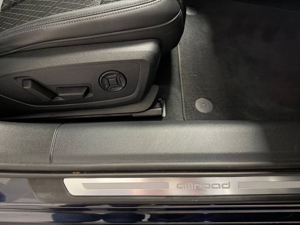 Audi A6 Allroad 45TDI V6 mHEV Quattro PANORAMA HEAD-UP MATRIX HD LED KAMERA VZDUCH