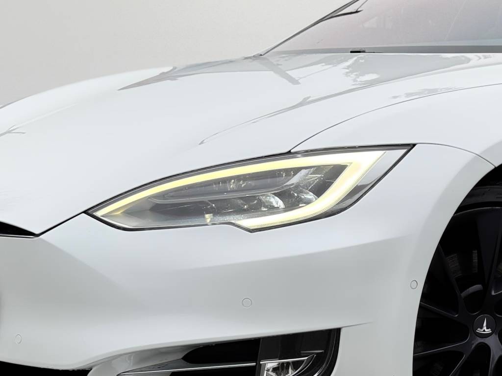 Tesla Model S 75D 4X4 DUAL MOTOR AUTOPILOT-2.5 PANORAMA PREMIUM KONEKTIVITA 386kW