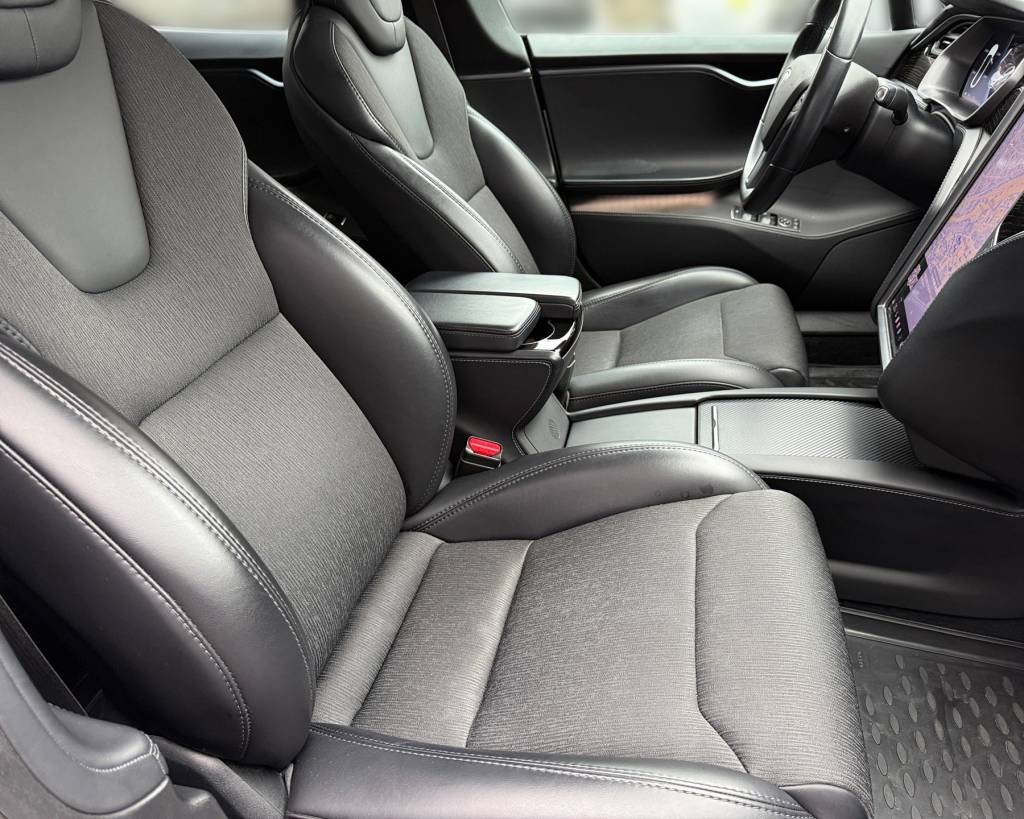 Tesla Model S 75D 4X4 DUAL MOTOR AUTOPILOT-2.5 PANORAMA PREMIUM KONEKTIVITA 386kW