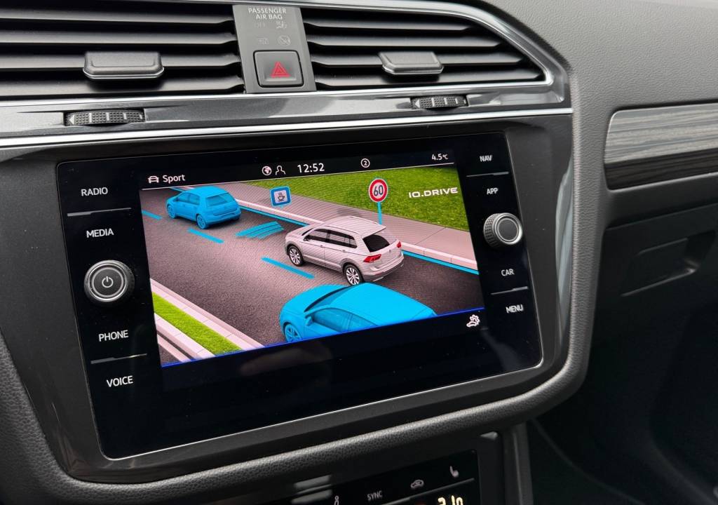 Volkswagen VW Tiguan Allspace 2.0 TDI 4Motion 200PS ELEGANCE IQ.LIGHT MATRIX LED VIRTUAL R19 DSG, 4X4