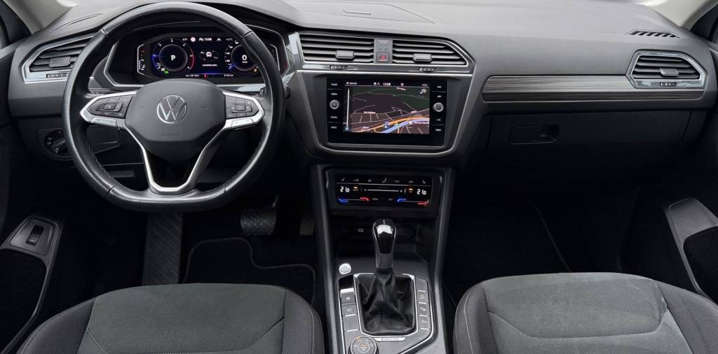 Volkswagen VW Tiguan Allspace 2.0 TDI 4Motion 200PS ELEGANCE IQ.LIGHT MATRIX LED VIRTUAL R19 DSG, 4X4