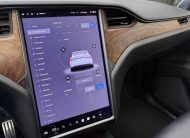 Tesla Model X LONG RANGE DUAL MOTOR 6-MIEST PREMIUM KONEKTIVITA R22 421kW