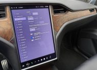 Tesla Model X LONG RANGE DUAL MOTOR 6-MIEST PREMIUM KONEKTIVITA R22 421kW