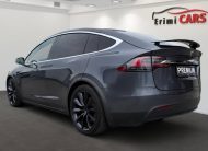 Tesla Model X LONG RANGE DUAL MOTOR 6-MIEST PREMIUM KONEKTIVITA R22 421kW
