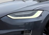 Tesla Model X LONG RANGE DUAL MOTOR 6-MIEST PREMIUM KONEKTIVITA R22 421kW