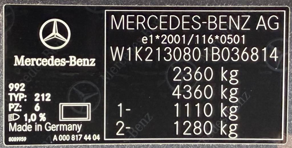 Mercedes-Benz E trieda Sedan E 2.0 mHEV AMG-LINE 360°KAMERA VIRTUAL KEYLESS NIGHT PACKET FULL LED A/T