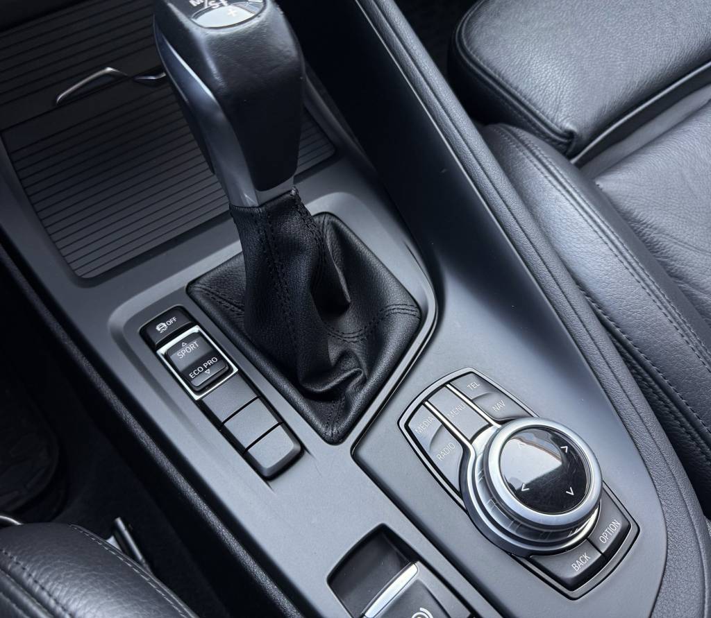 BMW X1 sDrive 2.0d PANORAMA LED ADAPTÍVNY TEMPOMAT KOŽA A/T
