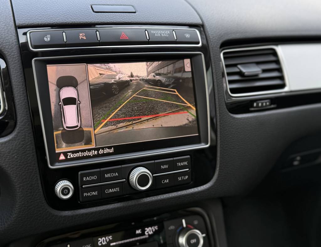 Volkswagen VW Touareg 3.0TDI V6 4MOTION 360°KAMERA WEBASTO PANORAMA RADAR DYNAUDIO