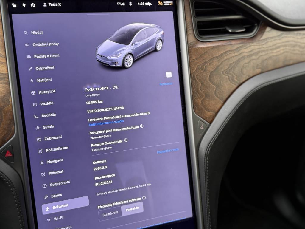 Tesla Model X LONG RANGE DUAL MOTOR 6-MIEST PREMIUM KONEKTIVITA R22 421kW