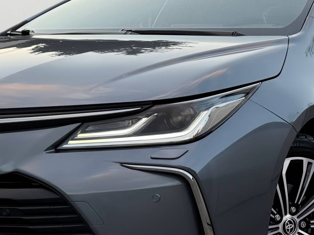 Toyota Corolla sedan 1.5 Dynamic Force Comfort KAMERA VIRTUAL FULL LED ACC