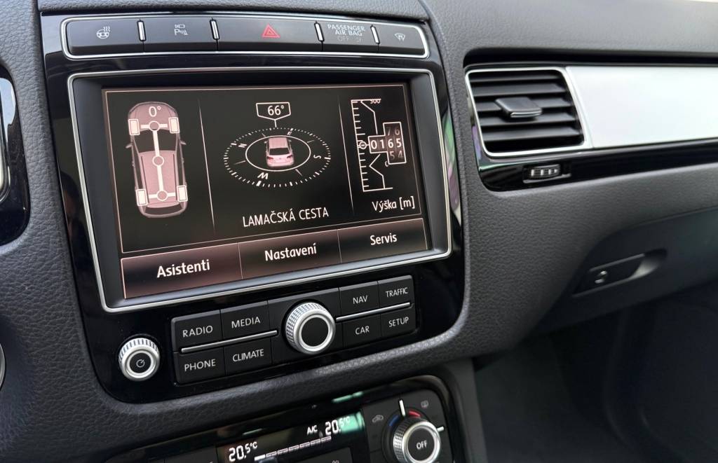 Volkswagen VW Touareg 3.0TDI V6 4MOTION 360°KAMERA WEBASTO PANORAMA RADAR DYNAUDIO