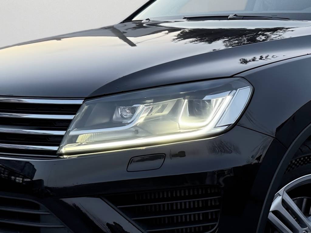 Volkswagen VW Touareg 3.0TDI V6 4MOTION 360°KAMERA WEBASTO PANORAMA RADAR DYNAUDIO