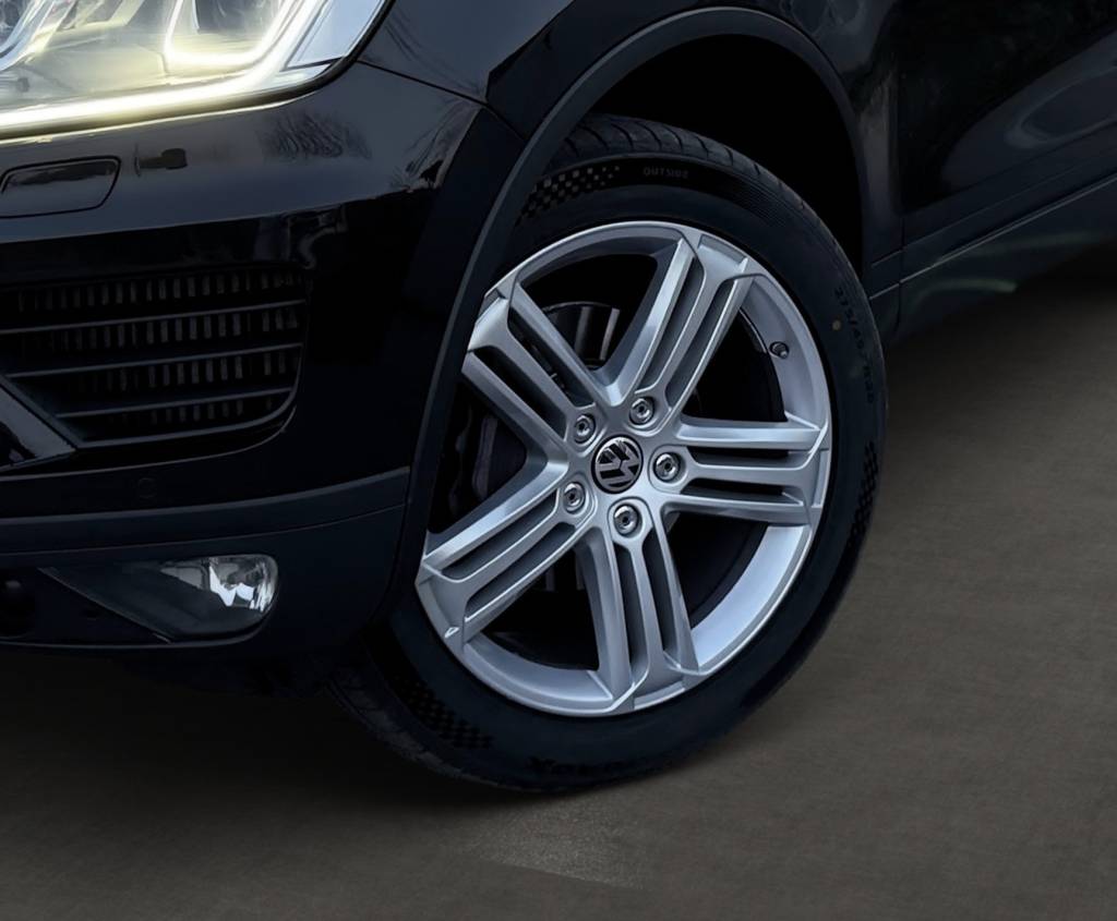 Volkswagen VW Touareg 3.0TDI V6 4MOTION 360°KAMERA WEBASTO PANORAMA RADAR DYNAUDIO