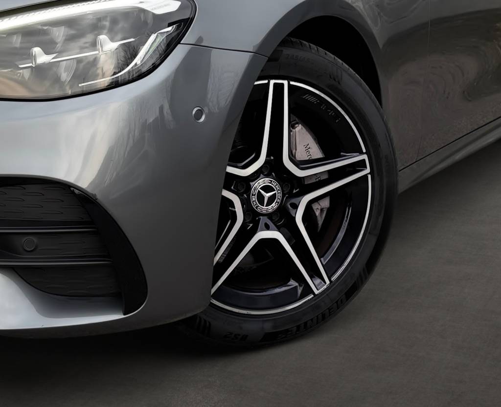 Mercedes-Benz E trieda Sedan E 2.0 mHEV AMG-LINE 360°KAMERA VIRTUAL KEYLESS NIGHT PACKET FULL LED A/T