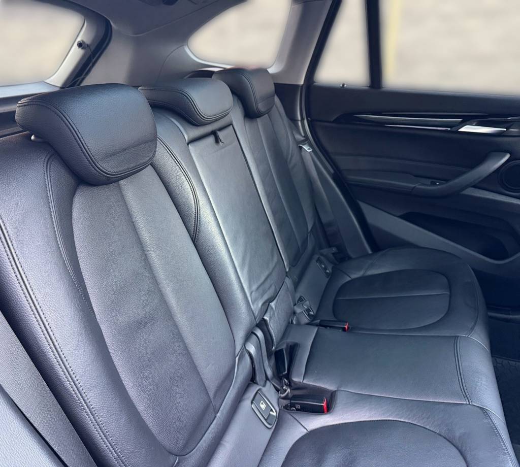 BMW X1 sDrive 2.0d PANORAMA LED ADAPTÍVNY TEMPOMAT KOŽA A/T