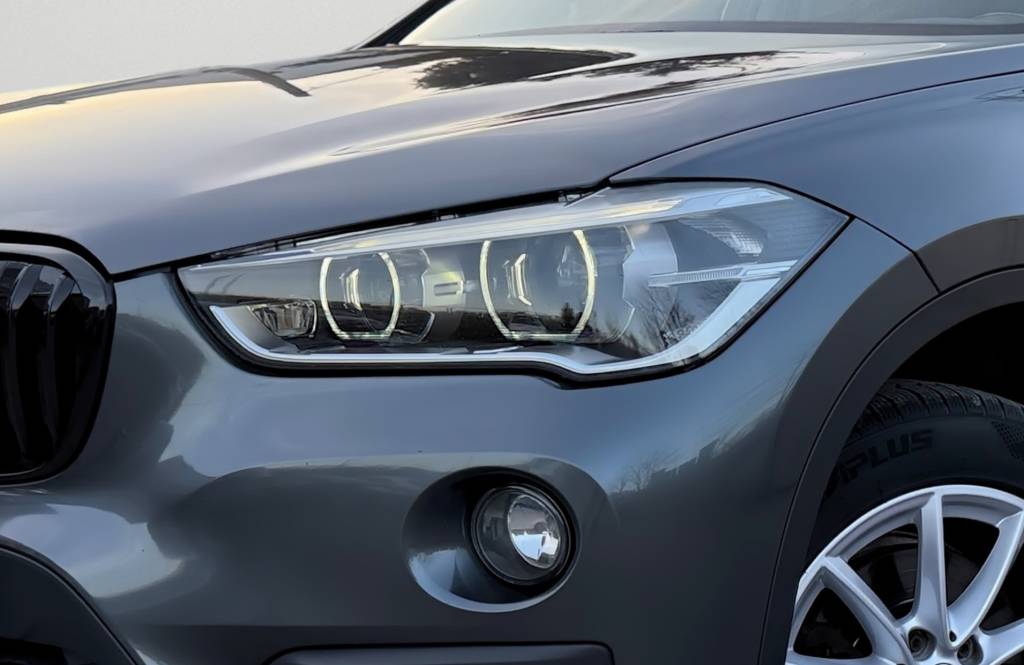 BMW X1 sDrive 2.0d PANORAMA LED ADAPTÍVNY TEMPOMAT KOŽA A/T
