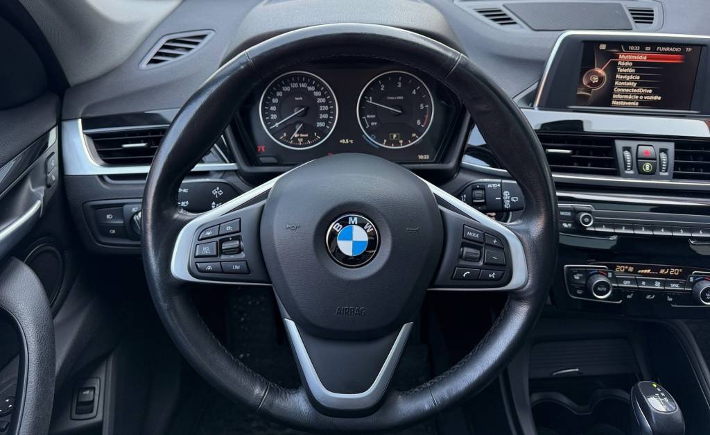 BMW X1 sDrive 2.0d PANORAMA LED ADAPTÍVNY TEMPOMAT KOŽA A/T